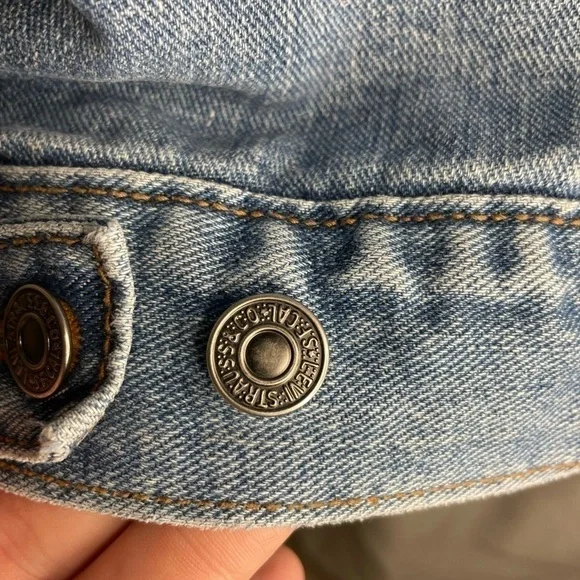 LEVIS Premium Sherpa Trucker Jacket Med​​​​​​​​​​​​​​​​​​​​​​​​​​​ - Picture 5 of 7